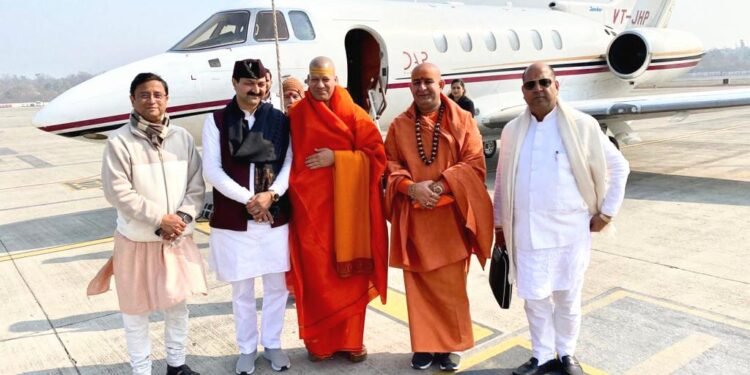 प्राण प्रतिष्ठा में साक्षी बनने को बीकेटीसी अध्यक्ष अजेंद्र संतो के साथ अयोध्या मैं मौजूद…