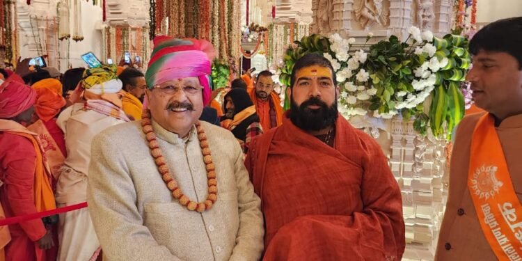 प्रधानमंत्री मोदी ने विश्व को बताया राम राज्य का महत्व: महाराज