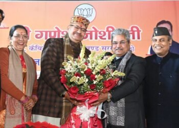 कैबिनेट मंत्री गणेश जोशी के जन्मदिवस पर उन्हें शुभकामनाये देते बीजेपी के राष्ट्रीय महामंत्री दुष्यंत गौतम