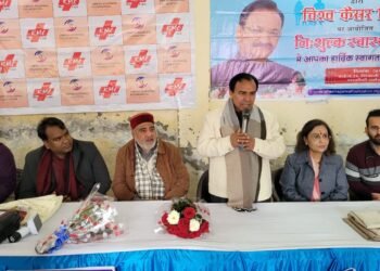 अपने पिता की तरह ही सिद्धार्थ उमेश अग्रवाल लगातार जनता के लिए 24 घंटे रहते है समर्पित