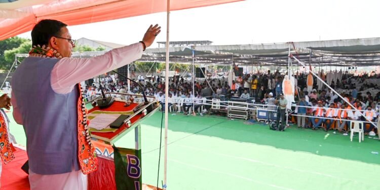 मुख्यमंत्री ने उत्तराखंड देवभूमि में होने वाली आगामी चार धाम यात्रा में सभी महबूबाबाद वासियों को आमंत्रित किया