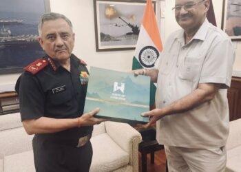 मंत्री गणेश जोशी ने हल्द्वानी में वार विडो गर्ल्स एंड बॉयज हॉस्टल के निर्माण तथा गढ़वाल में आर्मी स्कूल के निर्माण का भी अनुरोध किया