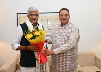 कैबिनेट मंत्री गणेश जोशी ने मसूरी को टूरिज्म डेस्टिनेशन के रूप विकसित करने का केंद्रीय पर्यटन मंत्री शेखावत से अनुरोध किया