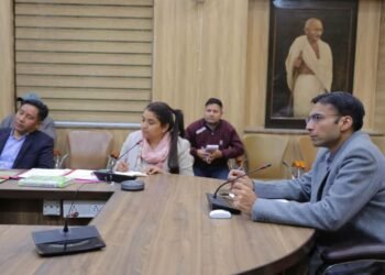 हर एक जीवन अमूल्य सड़क/सुधारीकरण के दृष्टिगत प्रस्तावों के निर्देश महज औपचारिक नहीं समुचित सड़क का सुधारीकरण किया जाना आवश्यक है।