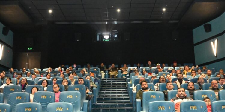 कैबिनेट मंत्री गणेश जोशी ने कहा कि “द साबरमती रिपोर्ट” 2002 के गोधरा कांड के वास्तविक सच को देश की जनता के सामने लाती है। यह फिल्म दशकों तक प्रचारित भ्रामक “नैरेटिव” का पर्दाफाश करती है।