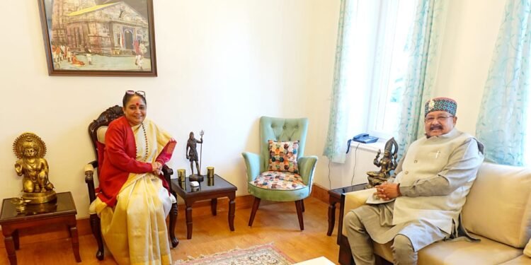 महाराज ने की विधानसभा अध्यक्ष से शिष्टाचार भेंट