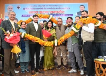मसूरी में नगर पालिका अध्यक्ष मीरा सकलानी एवं सभासदगणों का शपथ ग्रहण समारोह सम्पन्न, कैबिनेट मंत्री गणेश जोशी ने दी बधाई
