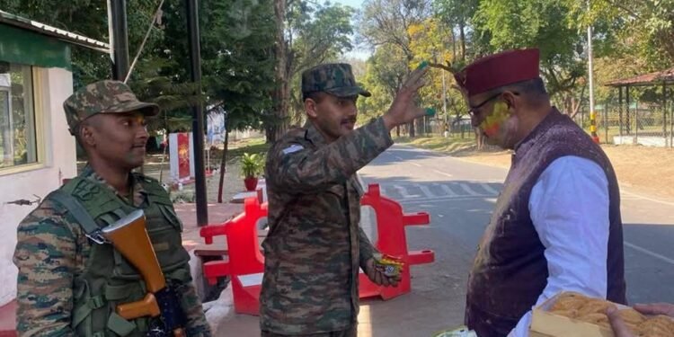 वन रैंक, वन पेंशन को लागू करने का काम मोदी सरकार ने किया बॉर्डर पर तैनात सैनिकों को गोली चलाने तक का अधिकार नहीं था, अब सैनिकों को पूरी शक्ति प्राप्त है  