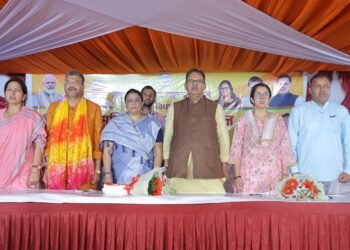 कैबिनेट मंत्री गणेश जोशी का कार्यकर्ताओं से आहवान, हर घर तक पहुँचाएं डबल इंजन सरकार की योजनाएं