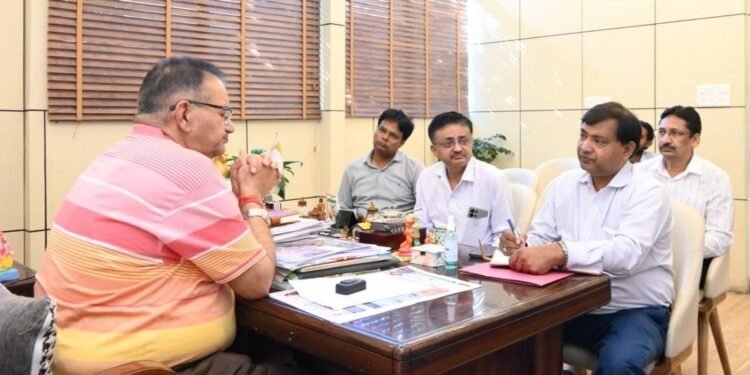 हरेला पर्व पर राज्यभर में 15 लाख फलदार पौधों का रोपण, कृषि मंत्री गणेश जोशी ने की तैयारियों की समीक्षा