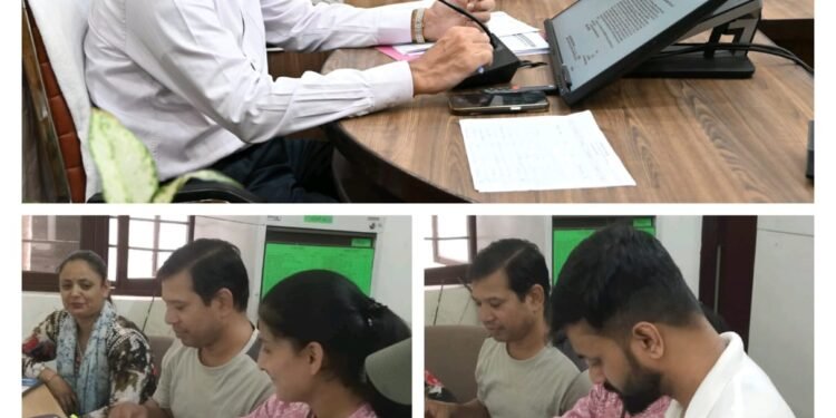 पेयजल विभागों में तैनात अधिकारियों को डीएम का स्पष्ट निर्देश – जनता की शिकायत उसी दिन हो हल
