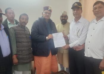 गैरसैंण में सीएसडी कैंटीन व सैनिक विश्राम गृह निर्माण को लेकर पूर्व सैनिकों की आवाज बुलंद, सैनिक कल्याण मंत्री ने दिलाया सकारात्मक आश्वासन