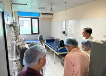 मा0 मुख्यमंत्री के संकल्प और जिलाधिकारी सविन बंसल की पहल से जिला चिकित्सालय का एसएनसीयू आधुनिक सुविधाओं से होगा सुसज्जित, अब मरीजों को नहीं जाना पड़ेगा निजी अस्पताल