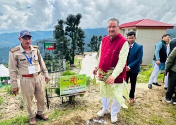 गैरसैंण विधानसभा परिसर में मंत्री गणेश जोशी का आह्वान—“एक पौधा लगाइए, उसकी देखभाल कीजिए और आने वाली पीढ़ियों के लिए दीजिए हरियाली का तोहफा”