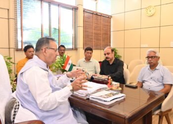 जनता की समस्याओं को अपने कंधों पर उठाकर समाधान कराने की ठान चुके हैं मेहनती और संवेदनशील जनसेवक गणेश जोशी”