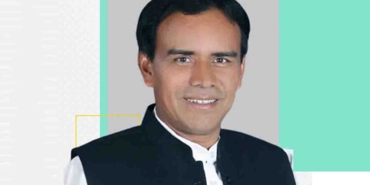 मुख्यमंत्री छात्र प्रोत्साहन योजना से छात्रों में नई ऊर्जा— डॉ. धन सिंह रावत बोले, मेधावी विद्यार्थियों को दी जा रही छात्रवृत्ति और नकद पुरस्कार