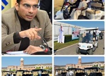 डीएम सविन बंसल द्वारा तैनात 14 गोल्फकार्ट आगंतुकों की सेवा में सक्रिय