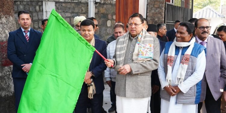 मुख्यमंत्री ने चमोली व टिहरी गढ़वाल में दो पूर्णतः सुसज्जित मोबाइल मेडिकल यूनिट्स की तैनाती की जानकारी दी