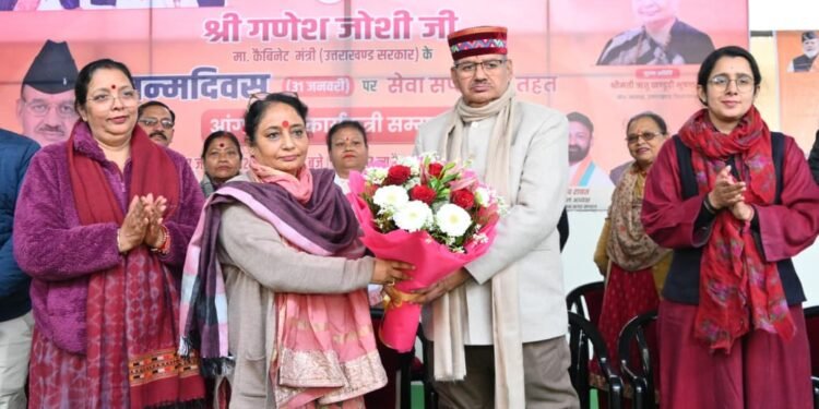 मंत्री गणेश जोशी ने कहा कि मसूरी विधानसभा क्षेत्र के अंतर्गत सभी आंगनवाड़ी केंद्रों को पठन-पाठन एवं खेल सामग्री उपलब्ध की जा चुकी है