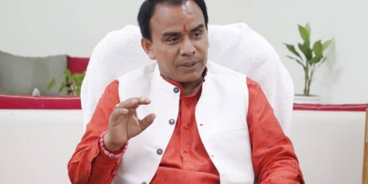 डॉ. धन सिंह रावत ने की तैयारियों की समीक्षा, 6 फरवरी को कक्षा 6 से 12 तक के छात्र, अभिभावक व शिक्षक लेंगे हिस्सा